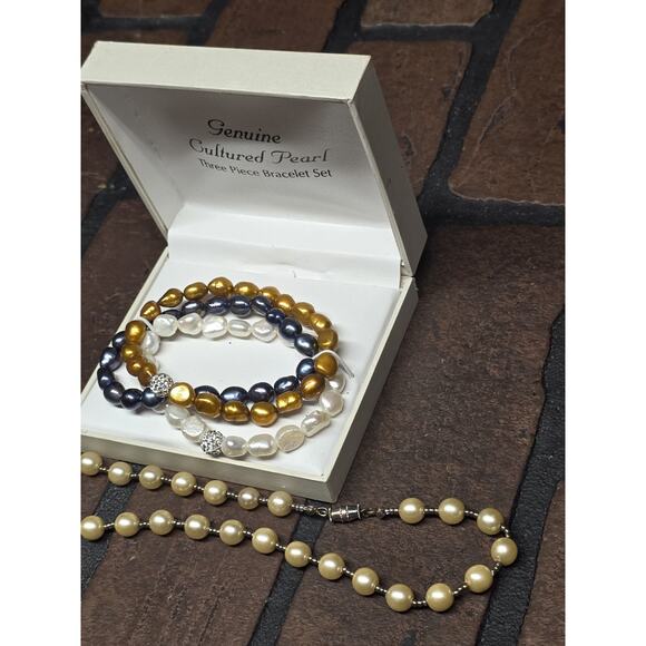 Genuine Cultured Pearl Necklace Bracelet Jewelry Set - Picture 4 of 5